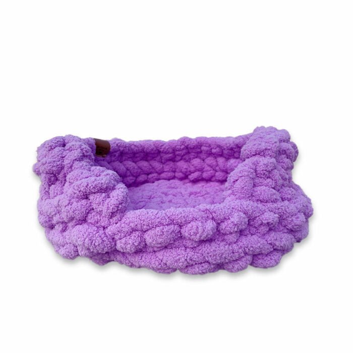 Catnap Cozy Hand-Knit Bed - Image 4